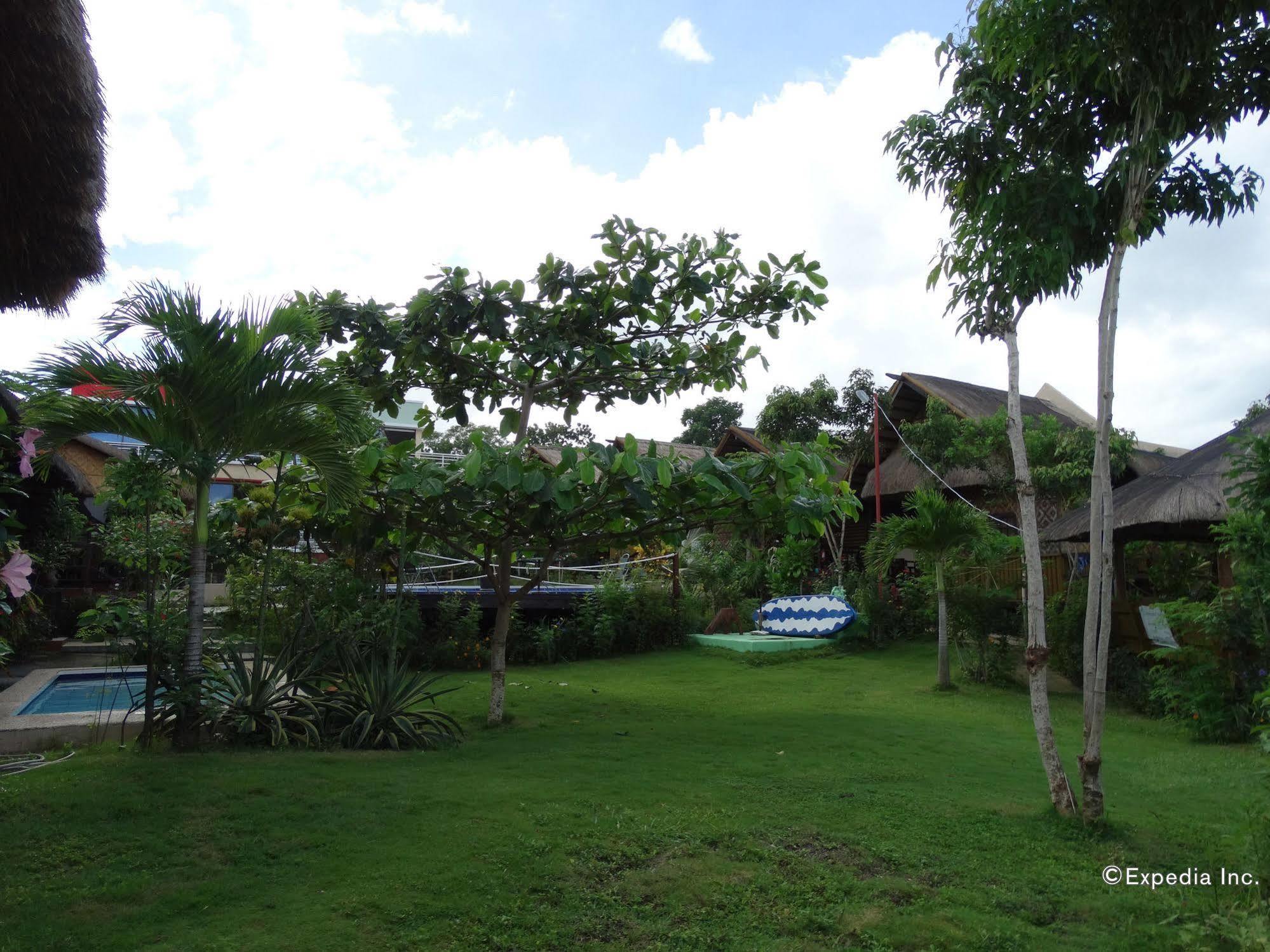 Villa De Gloria Tabalong Exterior photo