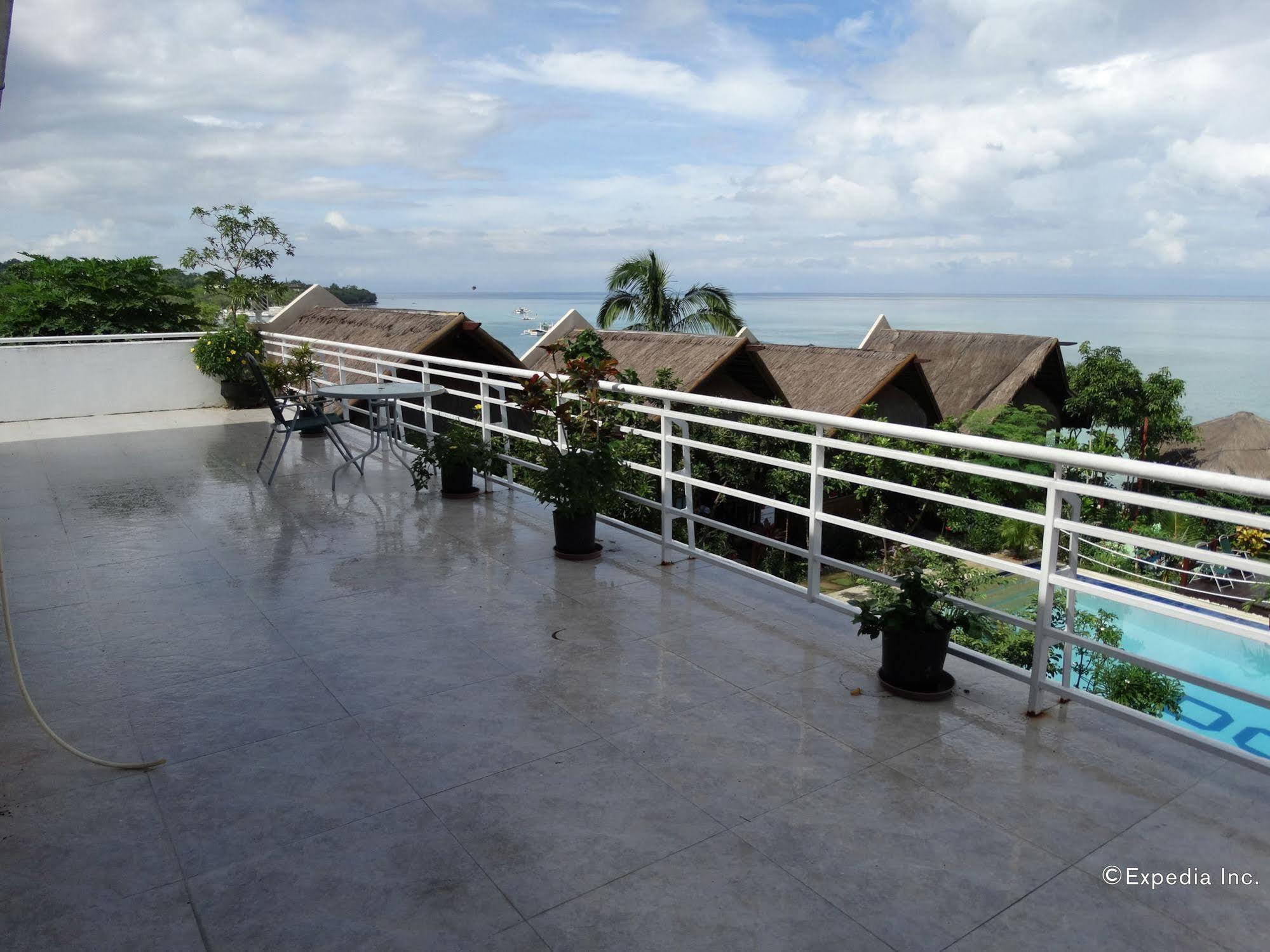Villa De Gloria Tabalong Exterior photo